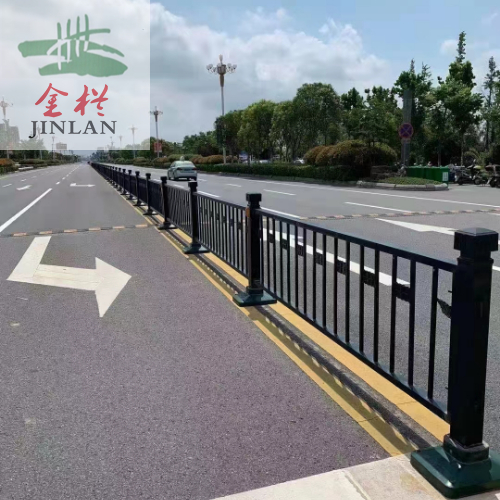 金欄城市創(chuàng)意文化護(hù)欄人行道防護(hù)欄市政路中道路圍欄定制