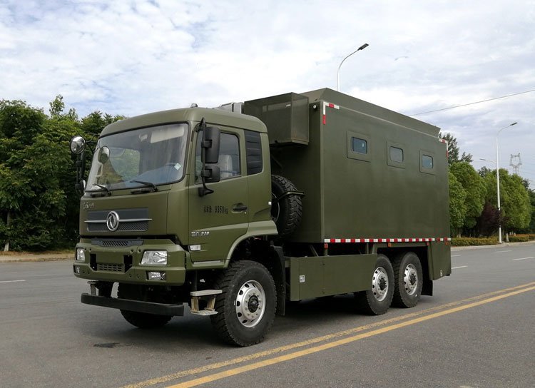 東風六驅野外自行式炊事車--6x6后勤應急移動餐飲車