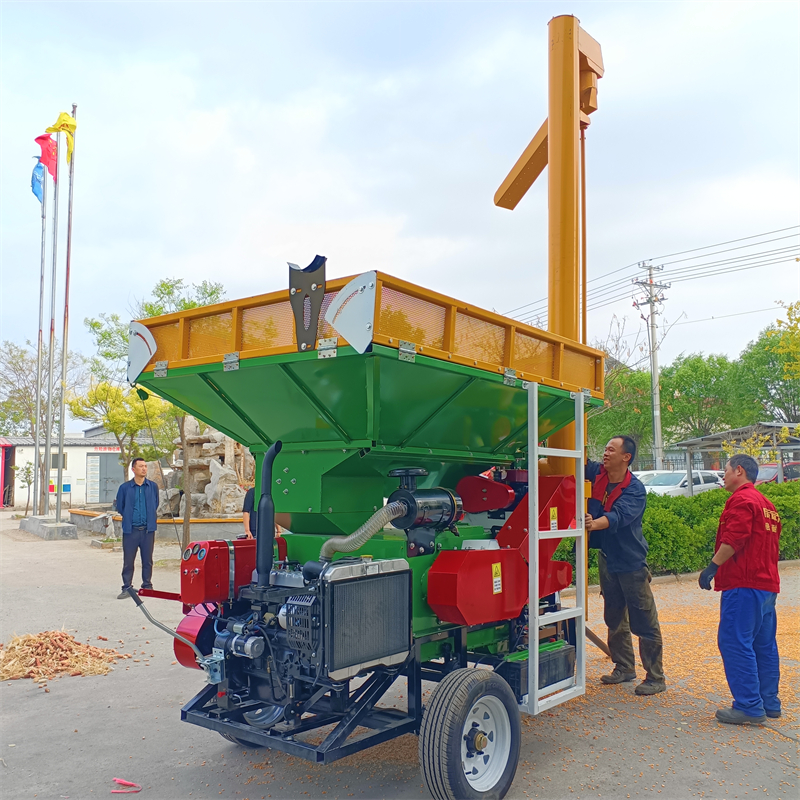 玉米脫粒機(jī)鏟車上料脫玉米機(jī)干濕兩用打苞谷機(jī)多杠柴油機(jī)渦輪增壓