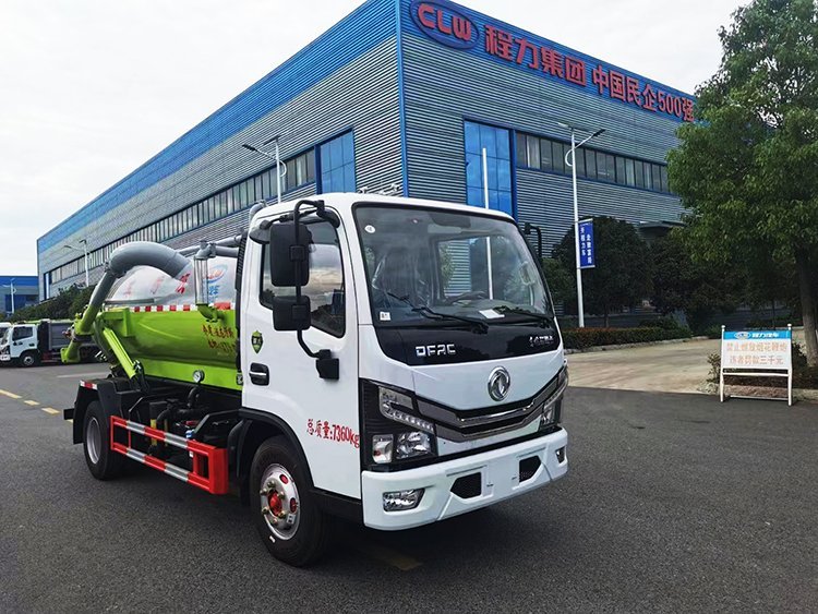 吸污車小型吸糞車中型排污車小區(qū)化糞池清理操作簡單速度快