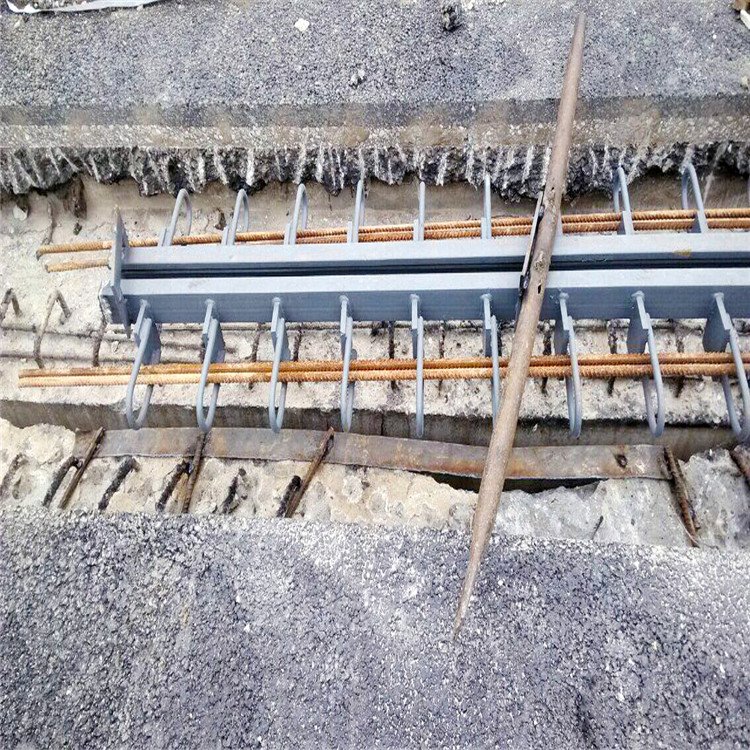 衡廣通路面伸縮縫橋面伸縮縫價格伸縮縫橋梁價格