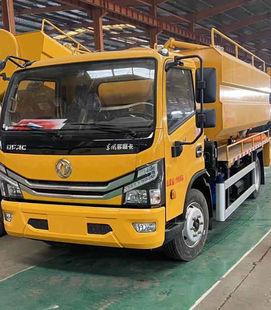 淤泥管道疏通車污水處理車大功率真空泵清洗吸污車作業(yè)高效