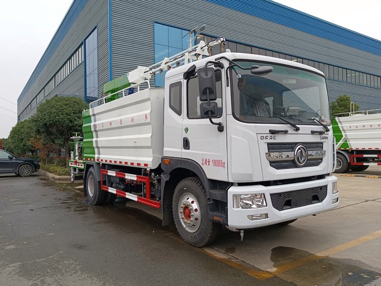 東風15噸鐵路抑塵車_12噸煤炭抑塵劑噴霧封層車D9自動噴淋降塵車