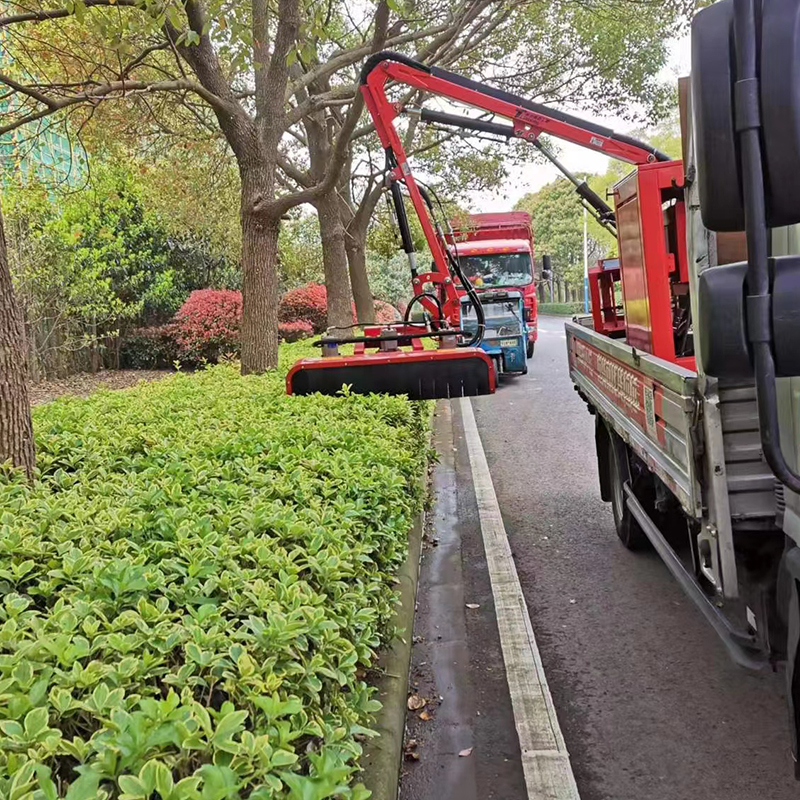 樹枝修剪灌木綠籬車載式挖改修剪綠籬機(jī)廠家