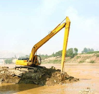 供應河道清淤挖掘機加長臂清理污泥專用\/遠距離作業(yè)