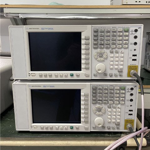 Agilent݂N9020AMXA̖x10Hz~50GHz